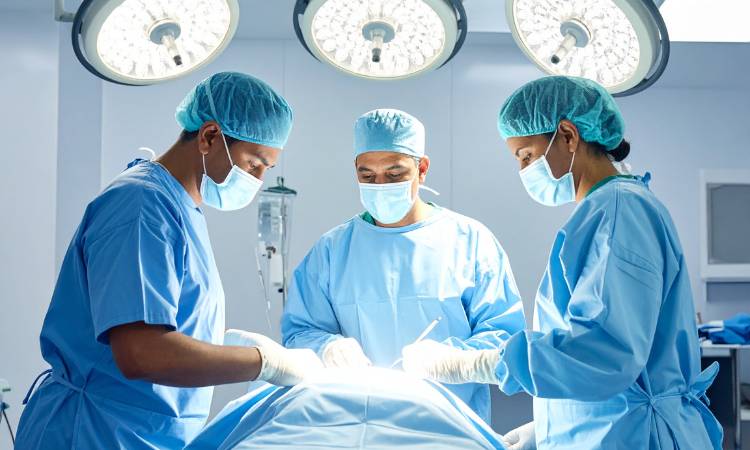 Funciones del equipo quirúrgico: roles y responsabilidades clave